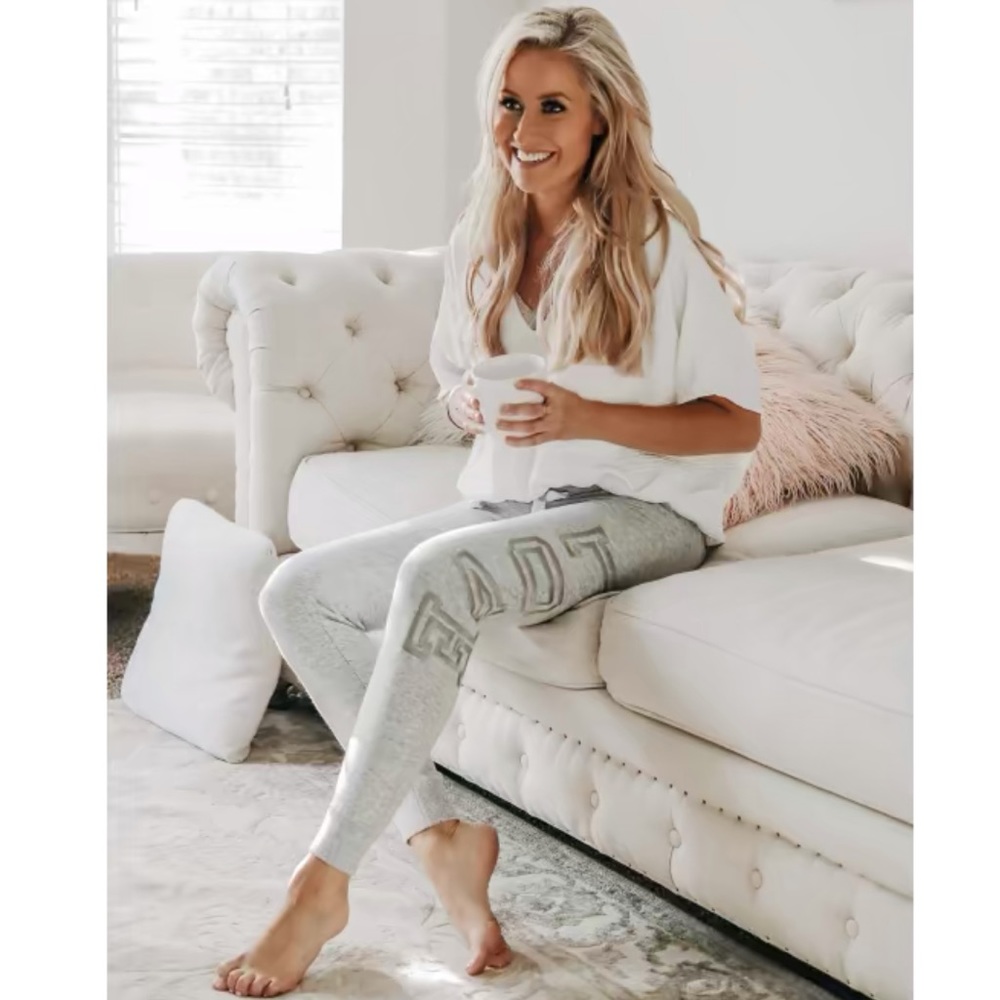 Love to Lounge comfy jogger size large.